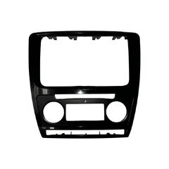 Škoda Octavia 2 facelift kombi Laurin a Klement r.v. 2010 rámeček radia