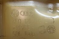 Audi A6 4F sedan r.v. 2007 nádobka na chladící kapalinu 4F0121403D