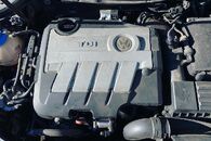 Vůz na náhradní díly VW Passat B6 kombi 2008 CBAB KNS LC9X