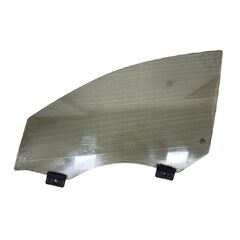 Audi A8 D4 4H sedan r.v. 2011 levé přední dvojité sklo