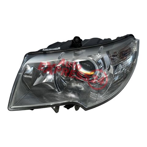 Škoda Superb 2 kombi r.v. 2013 levé přední světlo halogen 3T1941015D