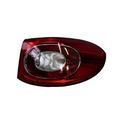 VW Tiguan 5N Sport r.v. 2008 pravé zadní vnější světlo 5N0945096H
