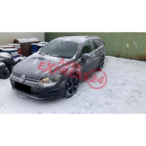 Vůz na náhradní díly VW Golf 7 kombi 2015 CLHA QRK L041