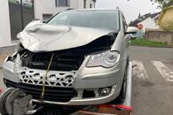 Veškeré náhradní díly VW Touran 1T 2 r.v. 2009 BXE LKA LR7L