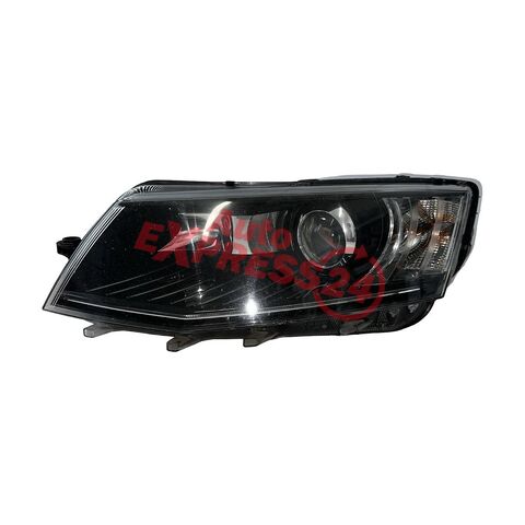 Škoda Octavia 3 kombi r.v. 2014 levé přední světlo xenon 5E1941015B jednotky 8K0941597E 4G0907697D 1T0941329B