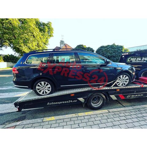 Veškeré náhradní díly VW Passat B7 kombi 2014 CFFA NFU LC9X