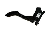 Škoda Superb 3 facelift kombi r.v. 2020 plynový pedál 5Q1723503K