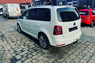Veškeré náhradní díly VW Touran R-Line 2010 BMM KDM LB9A
