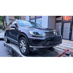 Vůz na náhradní díly VW Touareg 7P facelift 2016 CVVA PXP LB8R