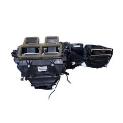 BMW 3 F31 318D touring r.v. 2016 topení E1166092F