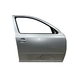 Škoda Octavia 2 facelift kombi Laurin a Klement r.v. 2010 stříbrná metalíza kód barvy LA7W 9156 8E8E pravé přední dveře