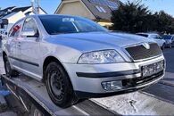 Vůz na náhradní díly Škoda Octavia 2 sedan 2005 BJB GQQ LF7T