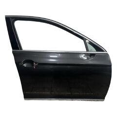 VW Passat B8 kombi r.v. 2019 tmavě šedá metalíza kód barvy LB7R pravé přední dveře