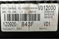 Škoda Octavia 2 facelift sedan r.v. 2010 benzínové budíky 1Z0920843F