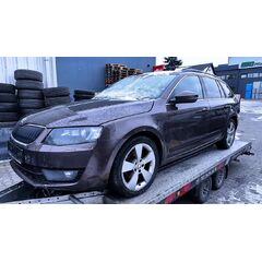 Vůz na náhradní díly Škoda Octavia 3 kombi 2014 CKFC PUH LF8Z