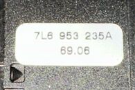 VW Touareg 7L r.v. 2006 spínač varovných světel 7L6953235A