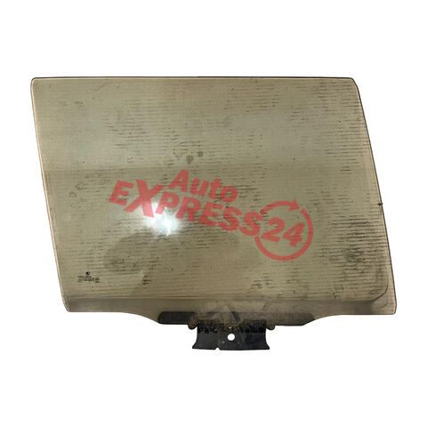 Škoda Octavia 2 facelift kombi Laurin a Klement r.v. 2011 pravé zadní dvojité sklo