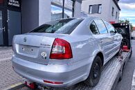 Vůz na náhradní díly Škoda Octavia 2 FL sedan CAYC LHW LA7W