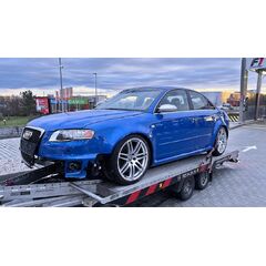 Vůz na náhradní díly Audi RS4 B7 8E sedan 2007 BNS JMH LZ5F