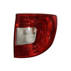 Škoda Superb 2 kombi r.v. 2013 pravé zadní vnější světlo 3T9945096