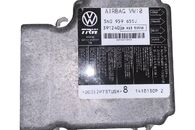 Airbag řidič 3C8880201H, airbag spolujezdec 3C0880204H, jednotka 5N0959655J, bezpečnostní pásy 3C1857705P 3C1857706R, Passat B6 r.v. 2010