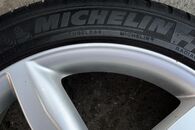 Audi kolo 245/40 R18 letní pneu 1,34mm DOT1612 8Jx18H2 ET47 8K0601025CD