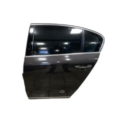 VW Passat B7 sedan r.v. 2012 hnědá metalíza kód barvy LC8Z levé zadní dveře