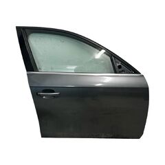 Audi A4 B8 facelift allroad r.v. 2013 tmavě šedá metalíza kód barvy LX7R pravé přední dveře