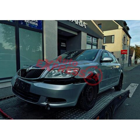 Vůz na díly Škoda Octavia 2 sedan facelift 2010 CAY LHW LA7W