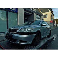 Vůz na díly Škoda Octavia 2 sedan facelift 2010 CAY LHW LA7W