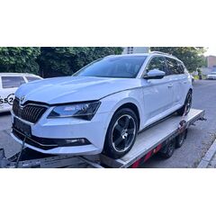 Vůz na náhradní díly Škoda Superb 3 kombi 2016 DFCA PZR LS9R
