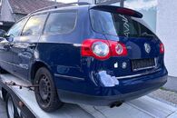 Vůz na náhradní díly VW Passat B6 kombi 2008 BMP KCU LA5E