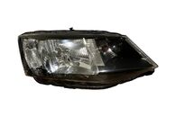 Škoda Fabia 3 kombi r.v. 2017 pravé přední světlo halogen 6V1941016C