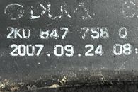 VW Caddy 2k r.v. 2008 pravé zadní sklo posuvných dveří 2K0847758Q
