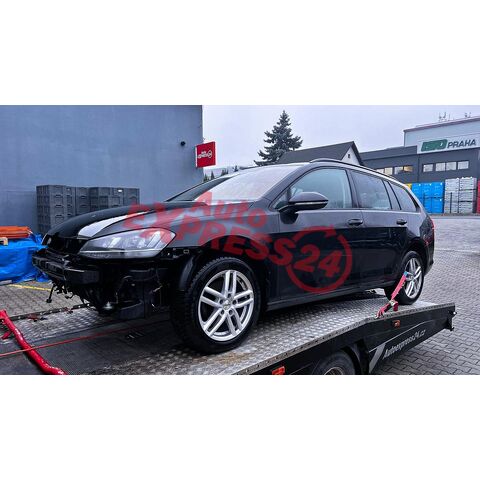 Vůz na náhradní díly VW Golf 7 kombi 2014 CRKB PLD LC9X