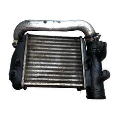 Audi A6 C6 4F S-line sedan r.v. 2007 levý intercooler