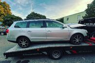 Náhradní díly VW Passat B6 kombi r.v. 2009 CBAB KNS LA7W