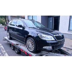 Vůz na díly Škoda Octavia 2 FL kombi 2013 CDAA NMY LF9R