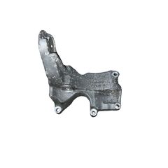 Audi RS4 B7 8E sedan r.v. 2007 držák motoru 8E0199370C