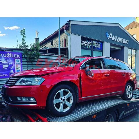 Veškeré náhradní díly VW Passat B7 kombi 2014 CDGA PKM LY3D
