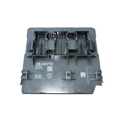 VW Passat B7 kombi r.v. 2013 centrální řídící jednotka 3AA937087H