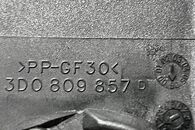 VW Phaeton 3D r.v. 2008 stříbrná metalíza kód barvy LA7W víko nádrže