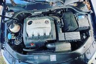 Veškeré náhradní díly VW Passat B6 kombi 2008 BMR KNY LA5E