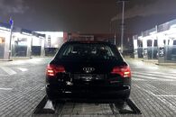 Veškeré náhradní díly Audi A4 B7 8E Avant 2007 BRE JZT LY9B
