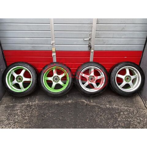 ALU kola, 235/50 R18 zimní pneu 3.8mm středová díra 55.1mm ET25 Jx18H2