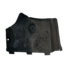 Audi A6 4G avant r.v. 2012 levý kryt podvozku 4G0825201