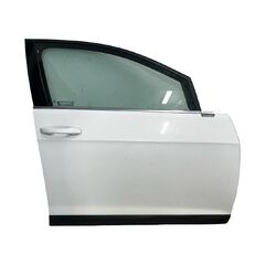 VW Golf 7 kombi alltrack r.v. 2015 bíla metalíza kod barvy LC9A pravé přední dveře