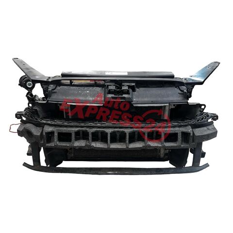 VW Passat B8 kombi r.v. 2015 chladičová stěna CRLB 2.0TDI 110KW