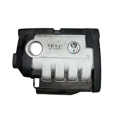 VW Golf 5 hatchback r.v. 2007 horní kryt motoru BLS 03G103967N
