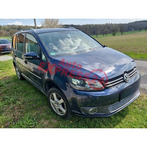Vůz na náhradní díly VW Touran 1T3 2012 CDGA NAU LH5X